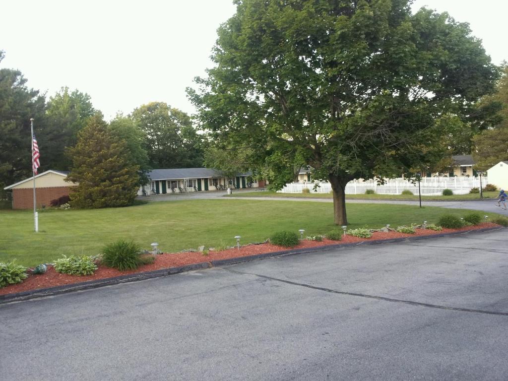 The Tallwood Motel Wells Bagian luar foto