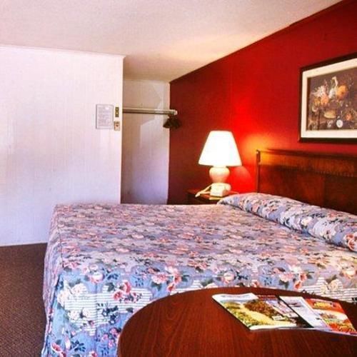 The Tallwood Motel Wells Ruang foto