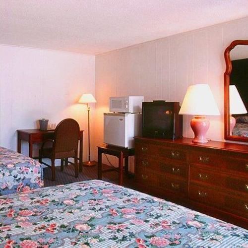 The Tallwood Motel Wells Ruang foto